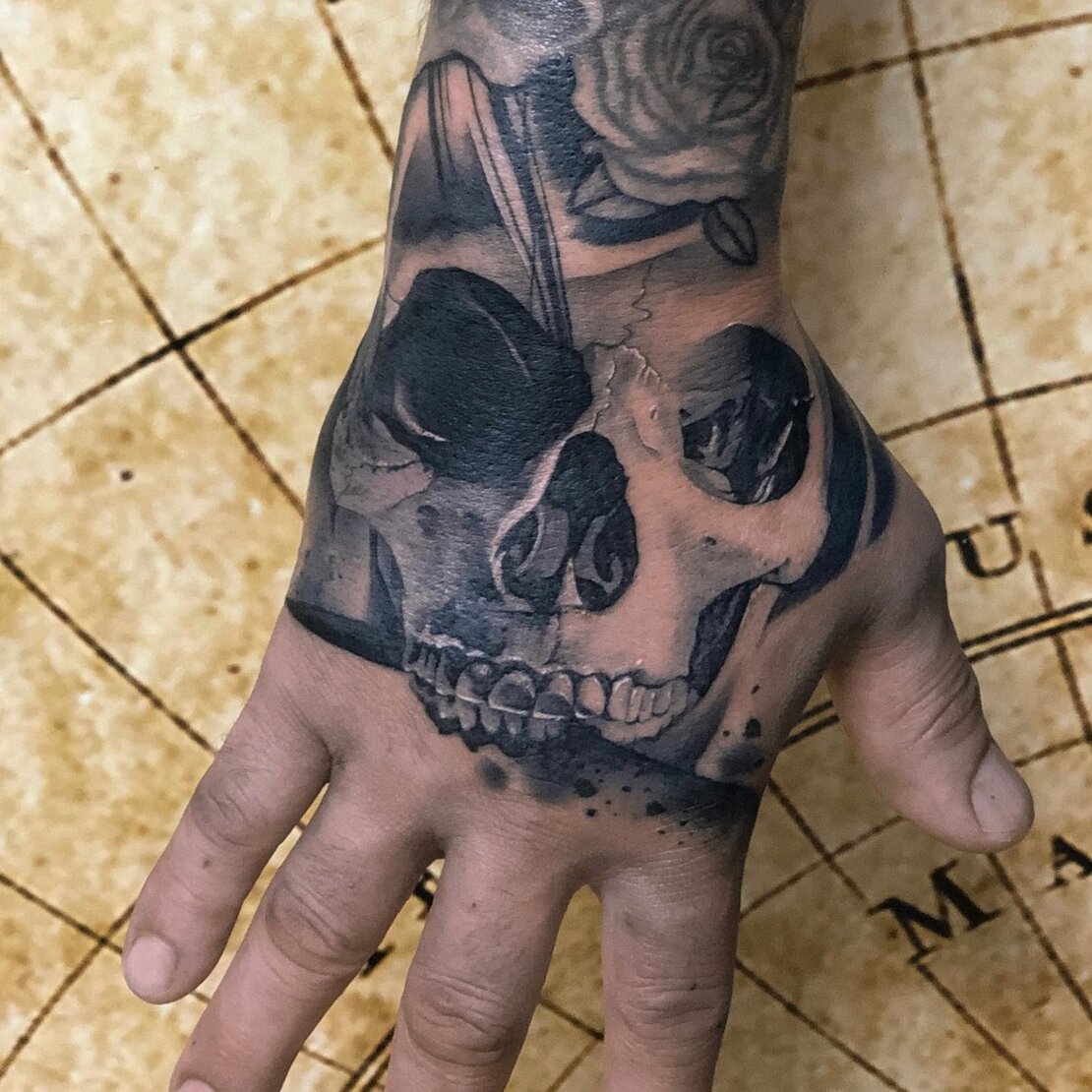 A beautiful Tattoo done by philipp, one of Anker Tattoo & Piercings professional artists